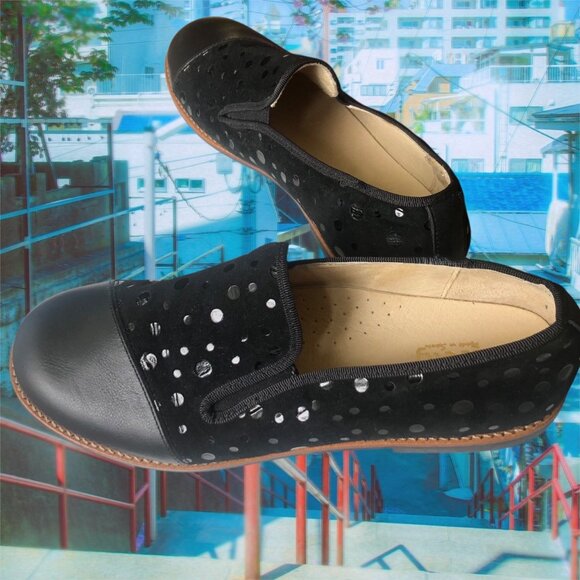 ZEELY Black Leather and Suede Slip On Shoes Made in Spain NEW Sz 6.5 - Picture 4 of 7